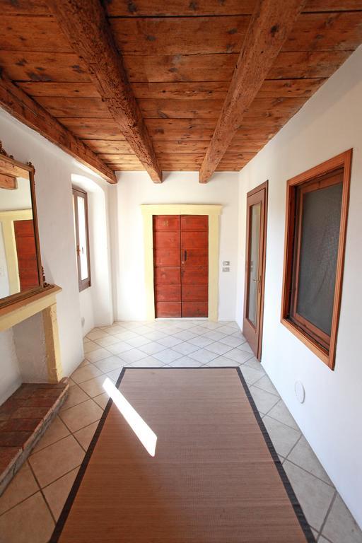 Agriturismo Licensi Del Bresa Villa Monzambano Ruang foto