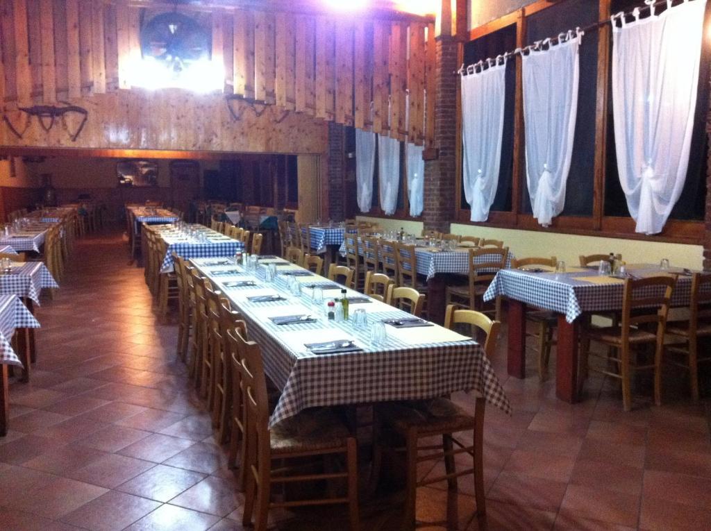 Agriturismo Licensi Del Bresa Villa Monzambano Bagian luar foto