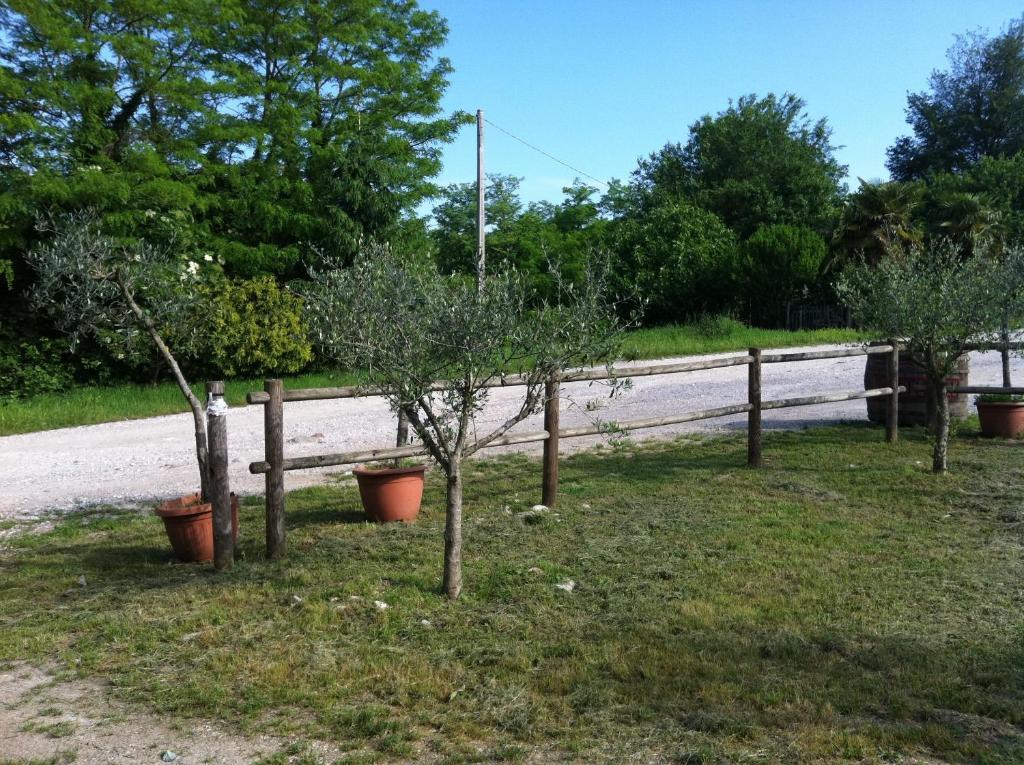 Agriturismo Licensi Del Bresa Villa Monzambano Bagian luar foto