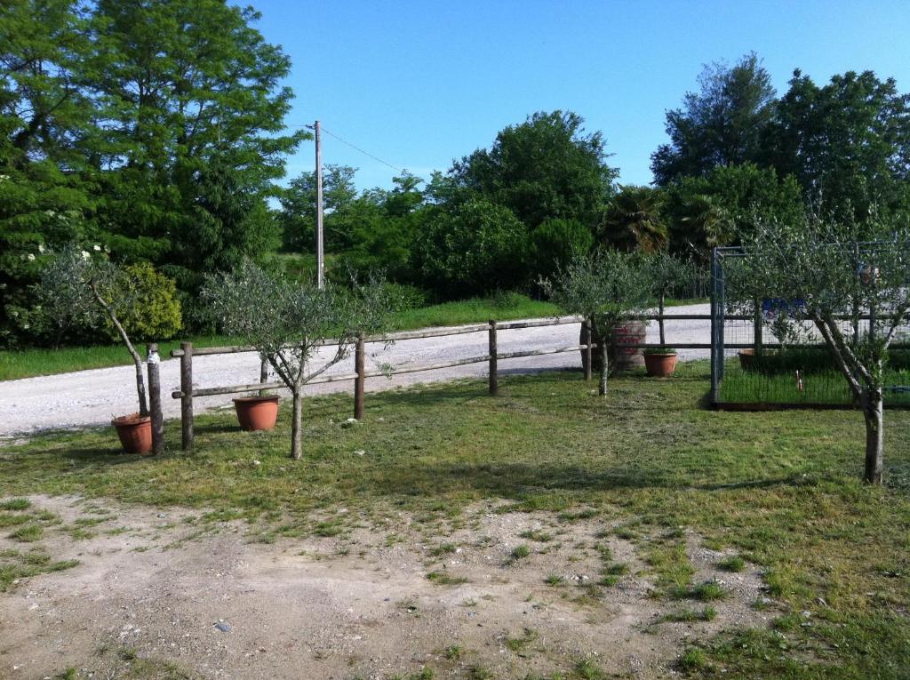 Agriturismo Licensi Del Bresa Villa Monzambano Bagian luar foto