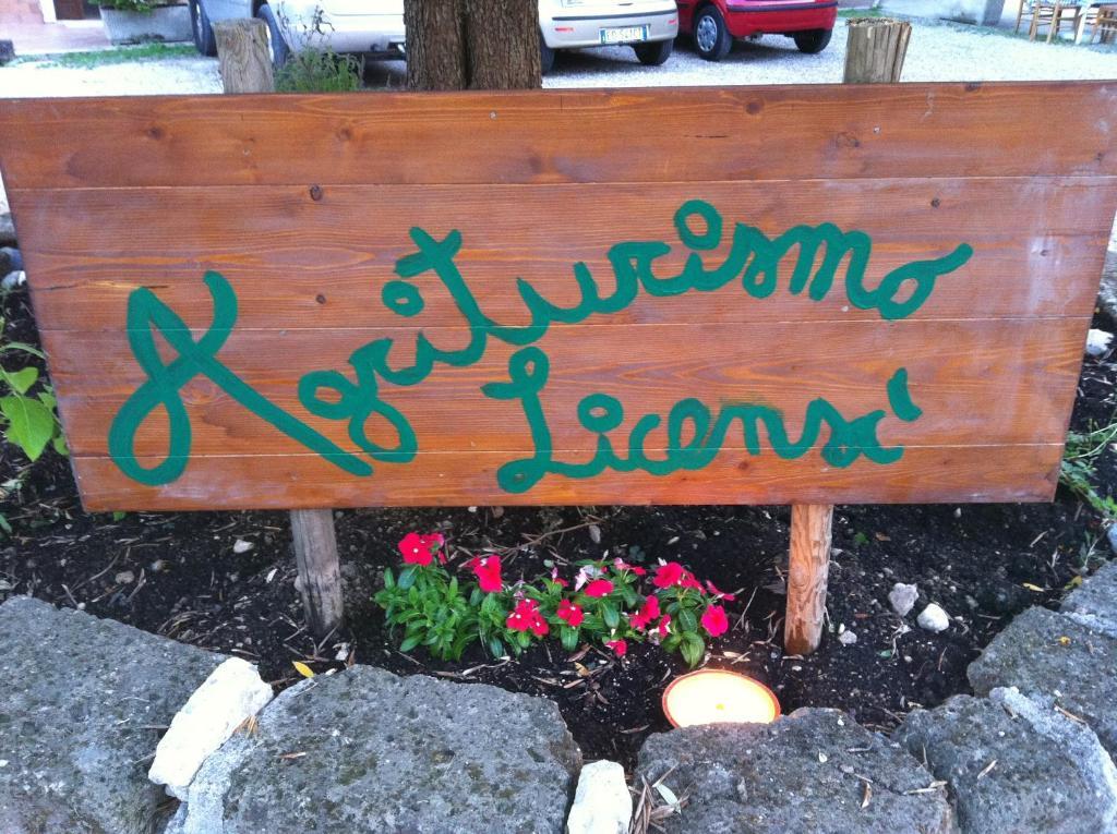 Agriturismo Licensi Del Bresa Villa Monzambano Ruang foto