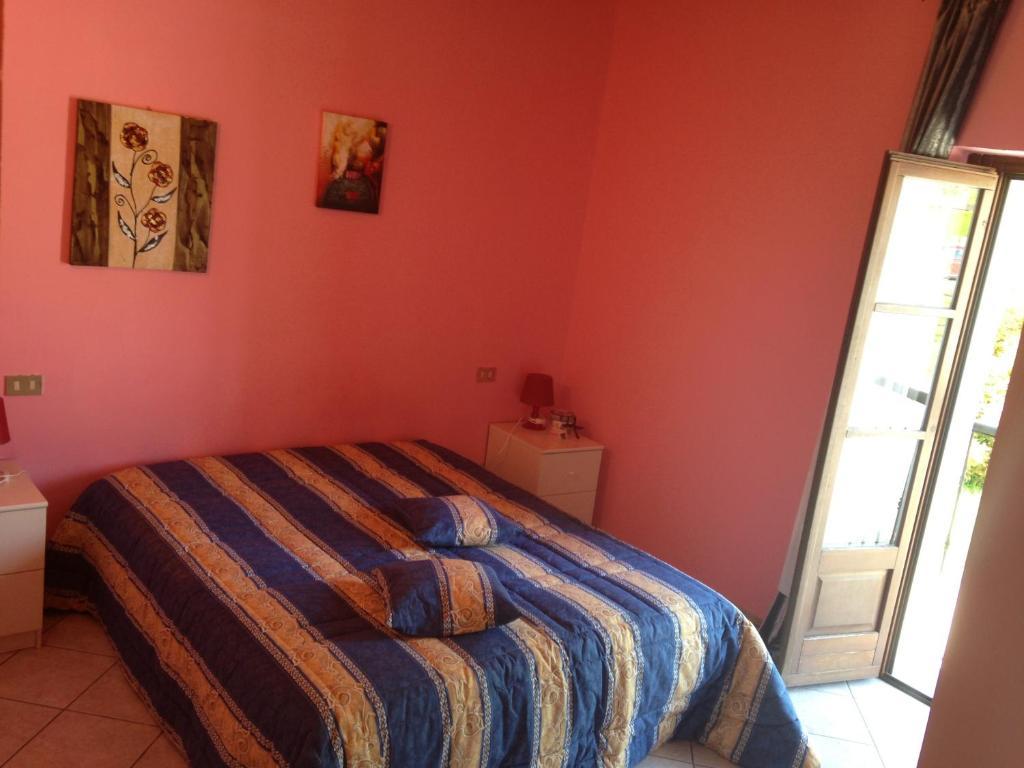 Agriturismo Licensi Del Bresa Villa Monzambano Bagian luar foto